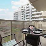 Atrakcyjne Z Parkingiem & Balkonem By Renters * Lodž
