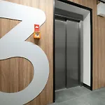 Atrakcyjne Z Parkingiem & Balkonem By Renters Apartamento