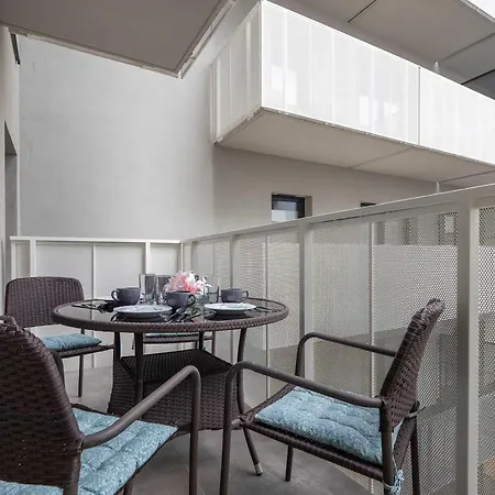 Atrakcyjny Z 2 Sypialniami, Parkingiem&balkonem By Renters * Łódź