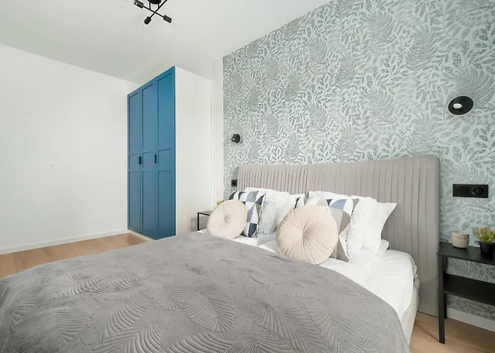 דירה Atrakcyjne Z Parkingiem & Balkonem By Renters לודז'