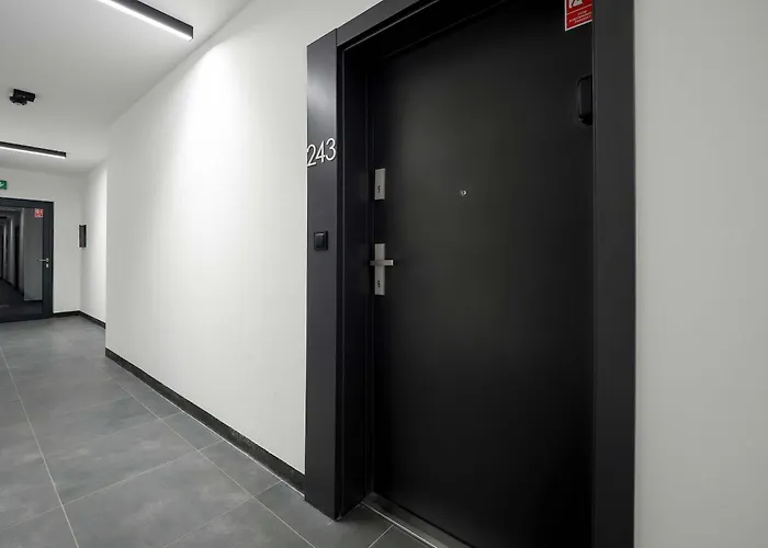 Lejlighed Atrakcyjne Z Parkingiem & Balkonem By Renters Łódź