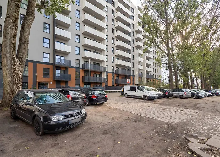 Atrakcyjne Z Parkingiem & Balkonem By Renters Lejlighed Łódź