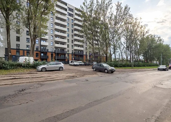 Lejlighed Atrakcyjne Z Parkingiem & Balkonem By Renters