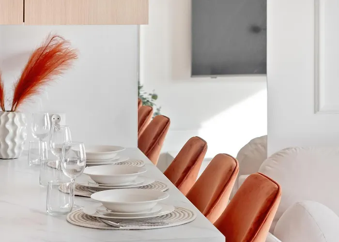 Atrakcyjne Z Parkingiem & Balkonem By Renters